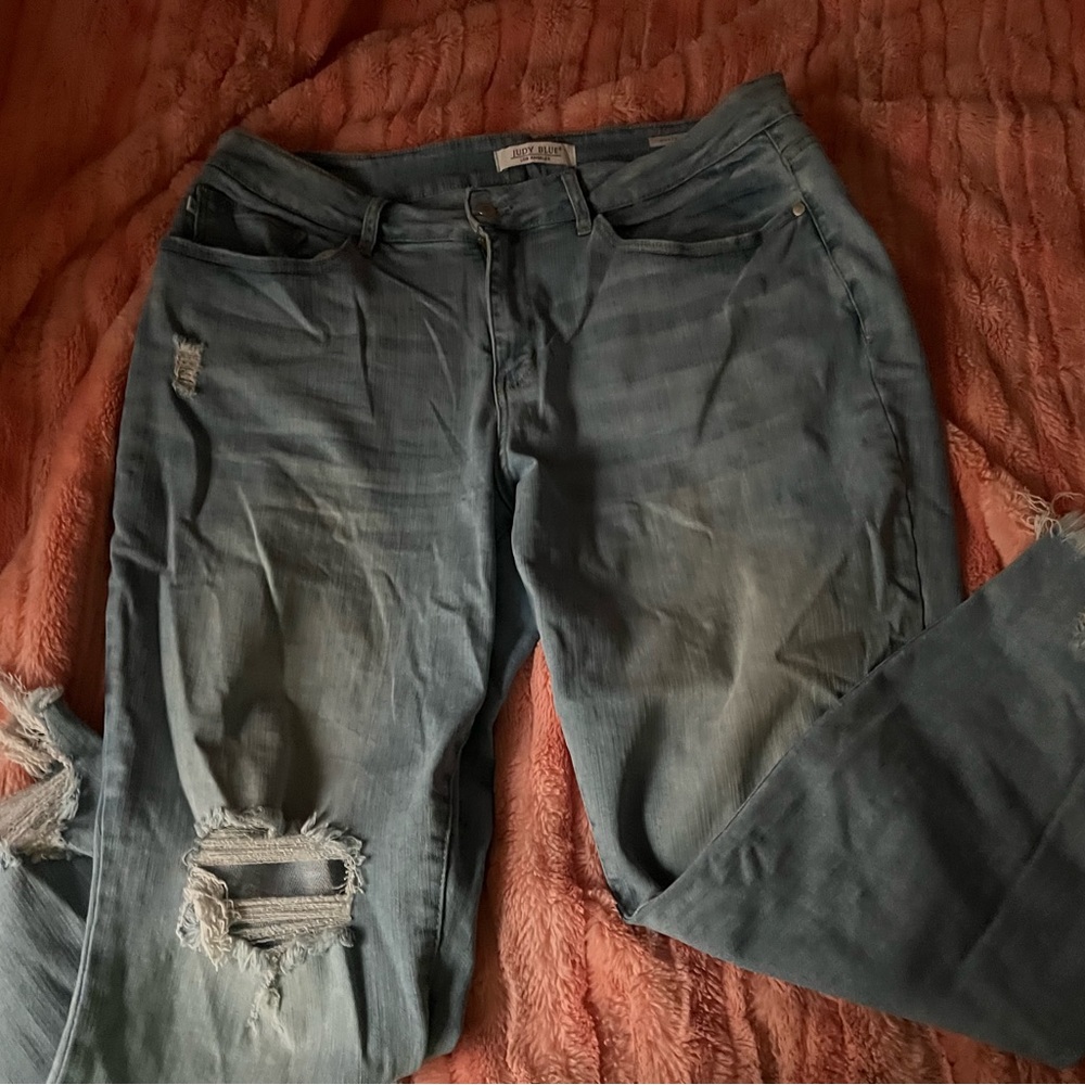 Like new Judy Blue women’s jeans